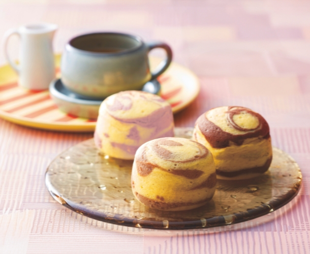 と・と・たま 【3種 3個入】（ミルクチョコ・ビターチョコ・苺 各1個）